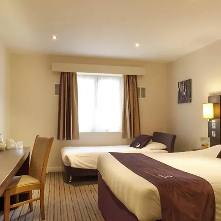 Premier Inn London Archway-3