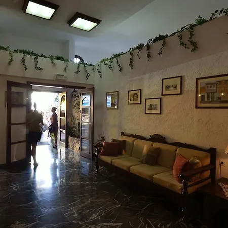 Melpo Hotel-3