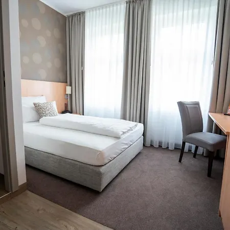 Hotel Stadt Lüdenscheid-2