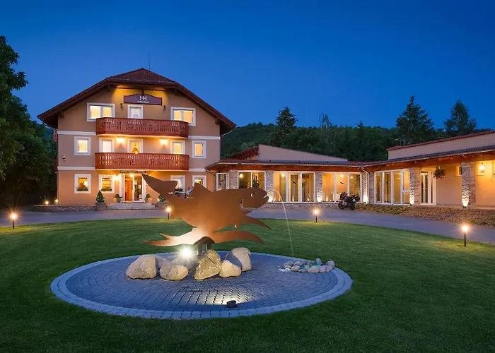 Hotel Honti Wellness Es Konferencia Szalloda