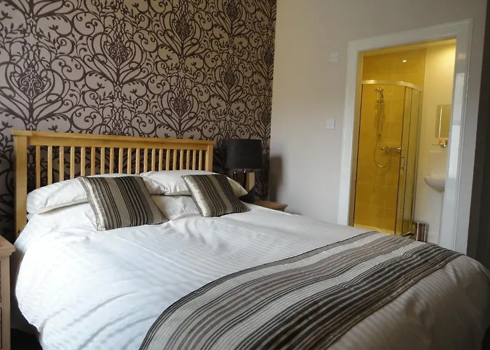 Arden House Hotel