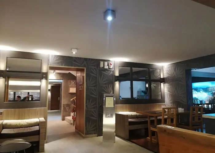 Hotel Diego De Velazquez