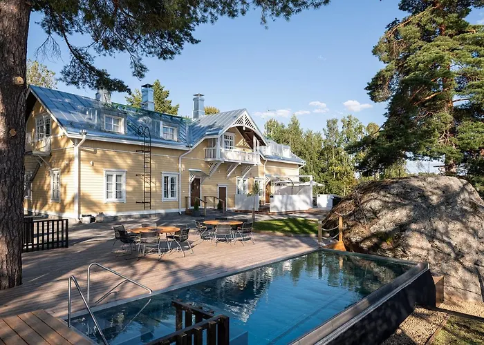 Ilola Inn
