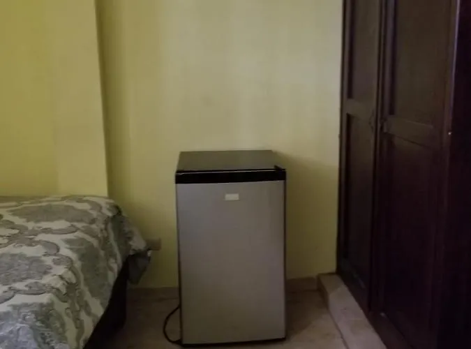 Hotel Victoriano