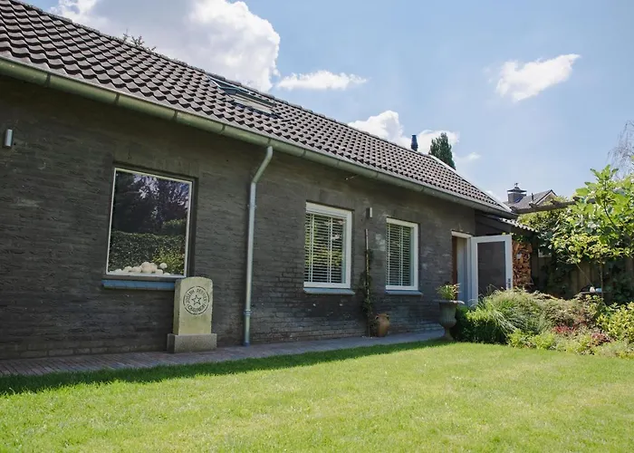Laareind Bed & Breakfast Waalre