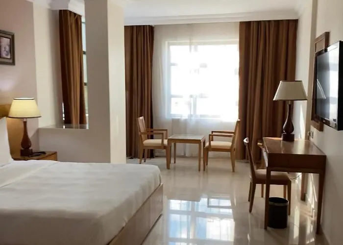 City Center Hotel