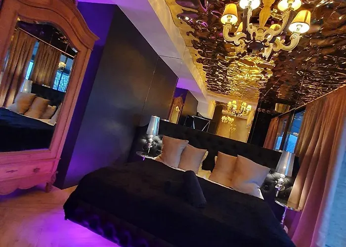 Hotel Ramka & Restaurant & Wine Bar