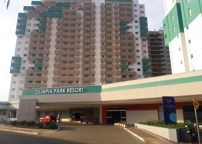 Apartamento em Resort de Oli­mpia