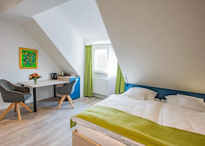 Caesaro Hotel & Pizzeria - 20 Jahre Familienunternehmen