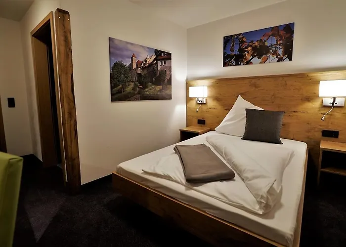 Kelterhotel Fröscher