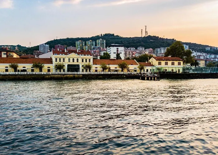 Montania Special Class Hotel