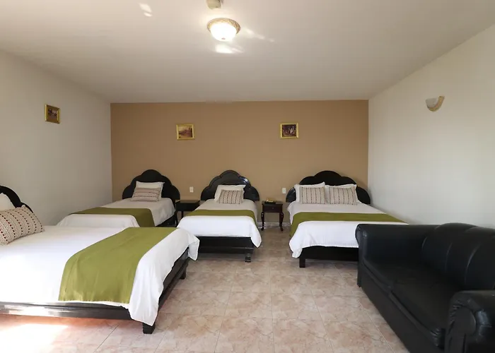 Hotel Puerta Del Sol