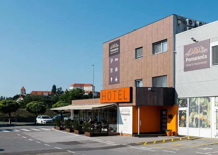 Hotel Pomaranca