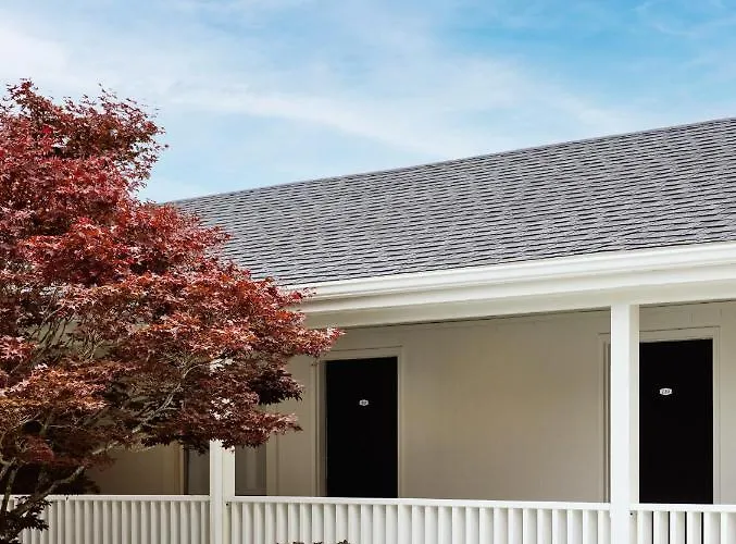 Parker Beach Lodge
