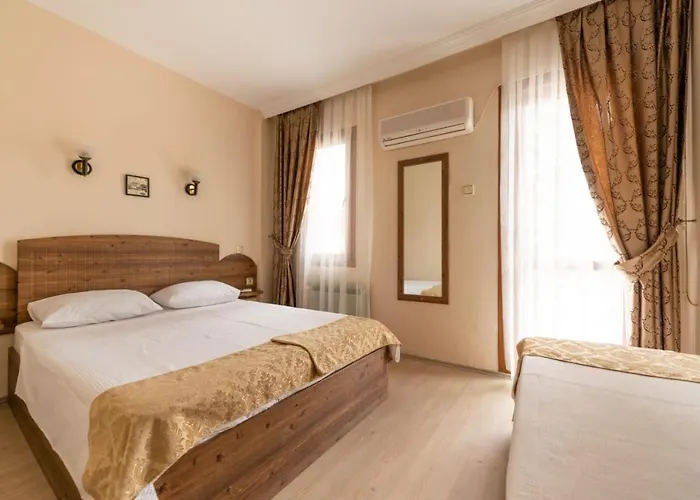 Limon Otel Foca