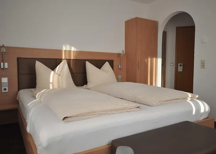 Hotel-Pension-Jasmin