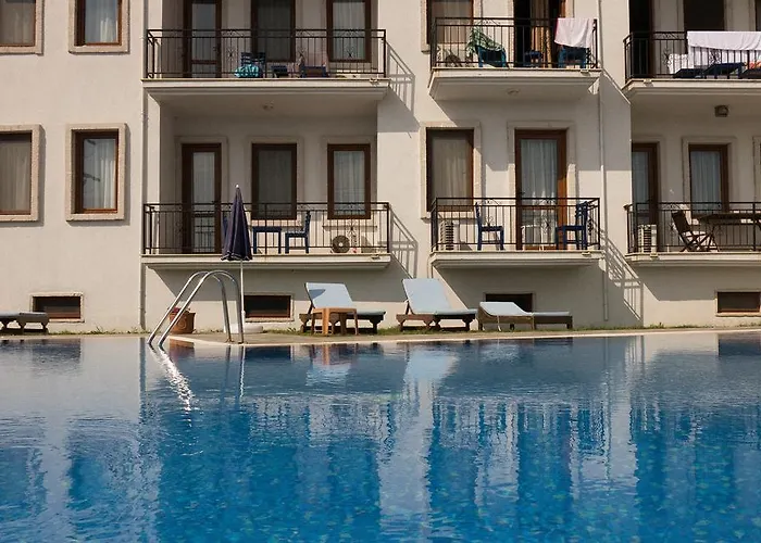 Karaburun Konak Hotel