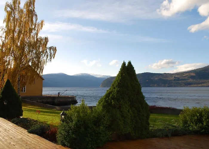 Innvik Fjordhotell