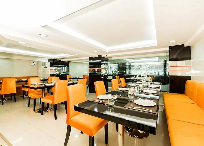Le Touche Hotel Bangkok