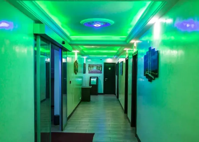 Hotel Univers 3 Aeroport Luxe