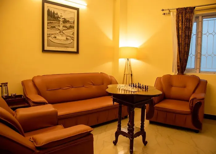 Aakash Rooms And Cottages,