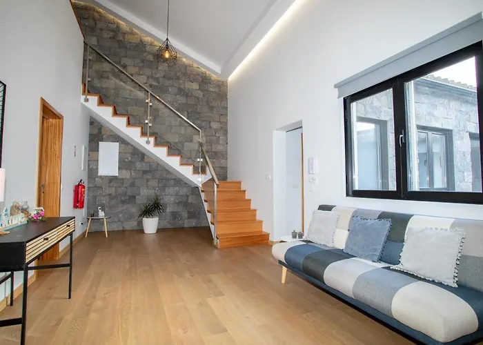 Carvão PDL Inn Ponta Delgada