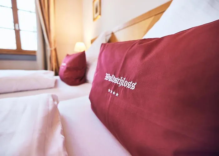 Hotel&Restaurant Waldschloss