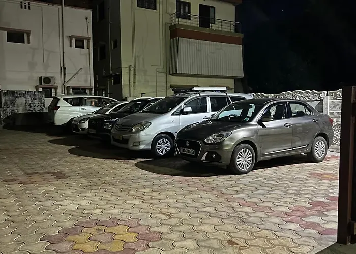 Hotel Akshith Inn