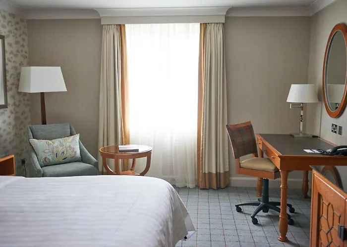 Dalmahoy Hotel & Country Club