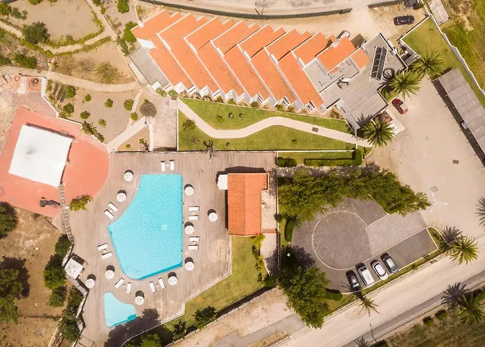 Hotel Vale Da Telha