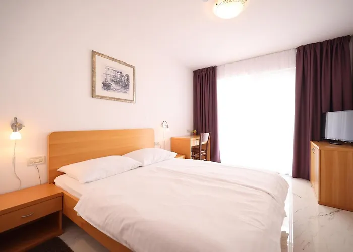 Depadansa Hotel Lucija***