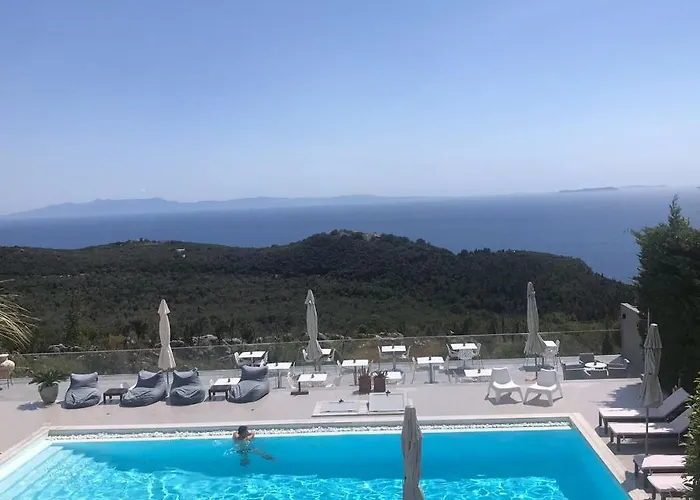 Golden View Residence