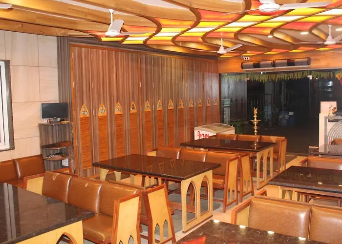 Annai In Saravana Bhavan Fine Stay And Restaurant