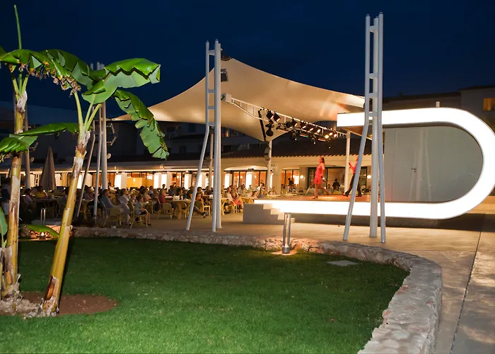 Hotel Isla De Cabrera