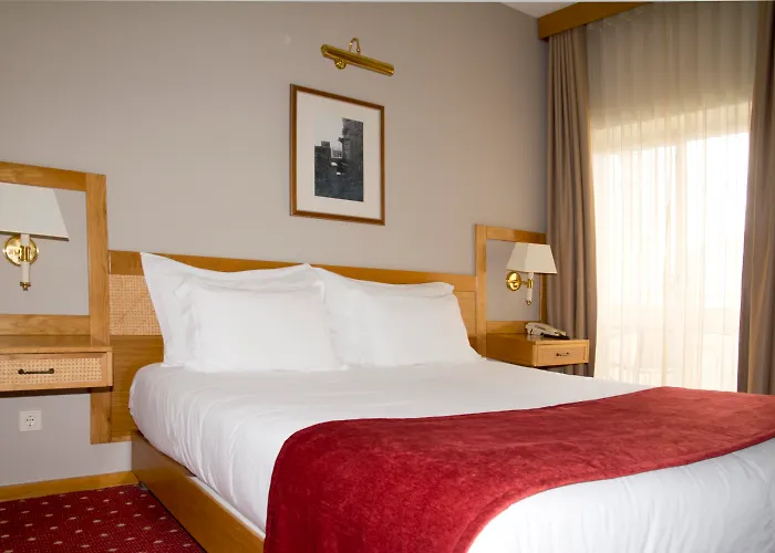 Hotel Rainha D. Amélia, Arts&Leisure