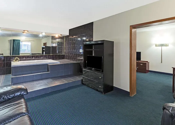 Days Inn By Wyndham Oklahoma City Fairground
