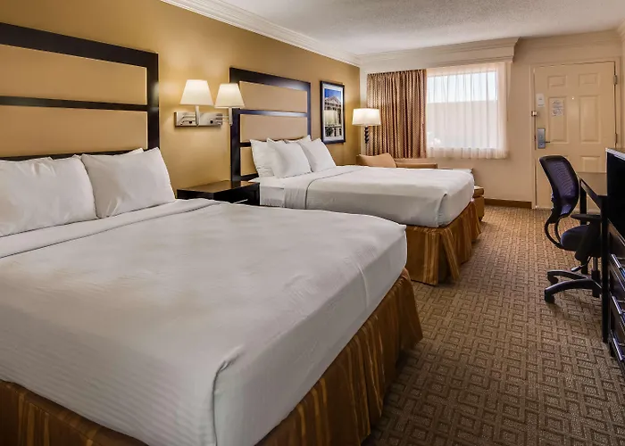 Best Western Inn & Suites Of Macon