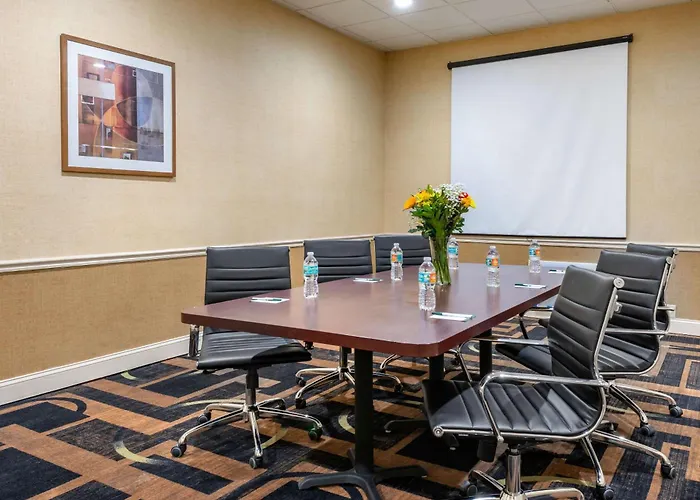 Quality Inn And Suites Palatka Riverfront