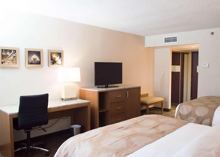 Radisson Hotel Detroit-Farmington Hills