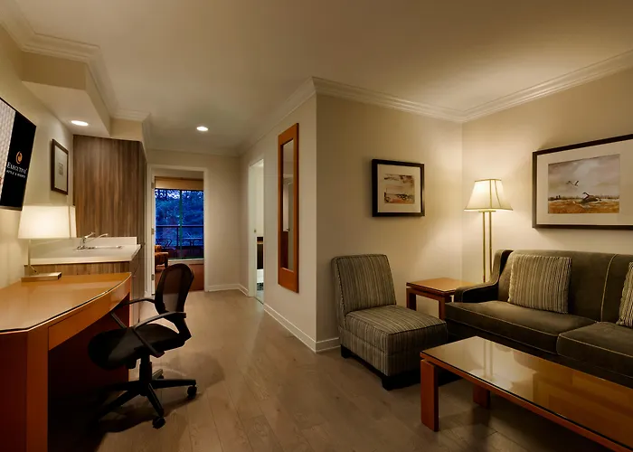 Executive Suites Hotel & Conference Center, Metro Vancouver