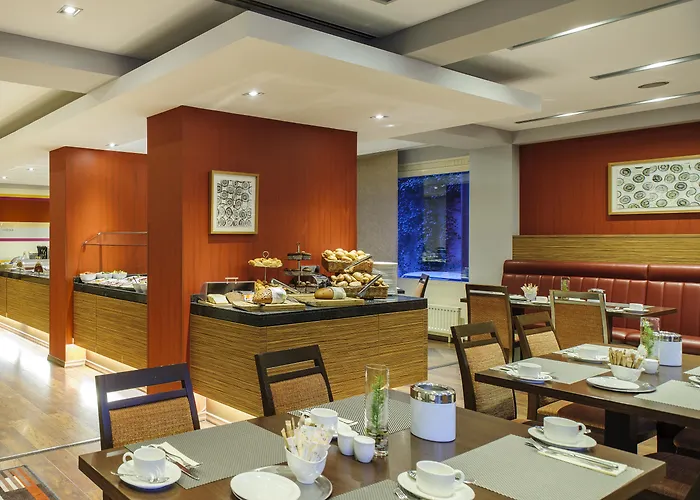 Mercure Hotel Koeln Belfortstrasse