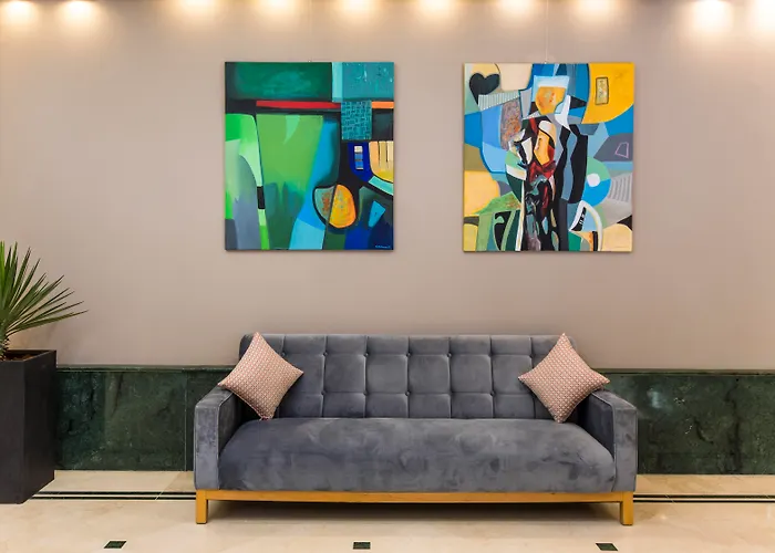 Riviera Hotel&Beach Lounge, Beirut