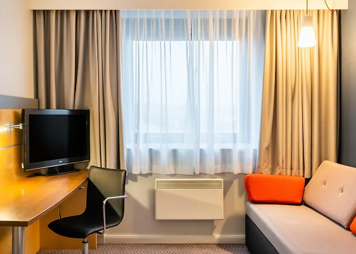 Holiday Inn Express Dundee By Ihg