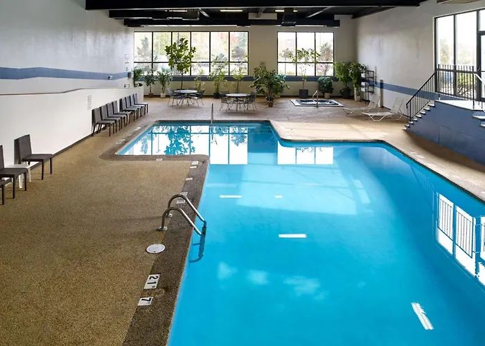 Clarion Hotel Portland Airport Me