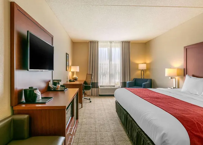 Comfort Inn & Suites Nashville Franklin Cool Springs