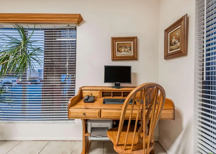Super 8 By Wyndham Waco/Mall Area Tx