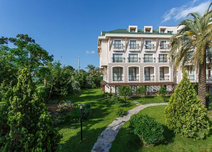 Lucida Beach Hotel