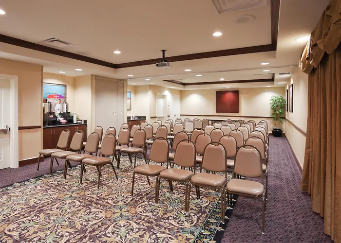 Homewood Suites Lafayette-Airport