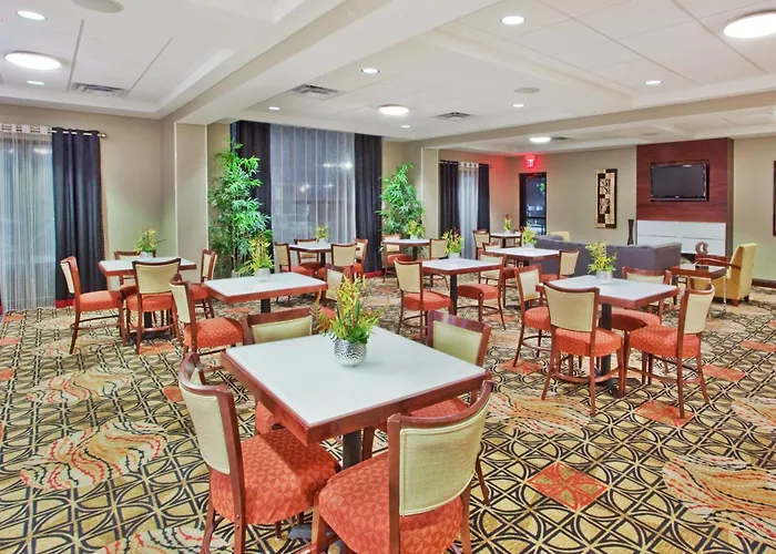 Holiday Inn Express Hotel & Suites Atlanta-Cumming By Ihg