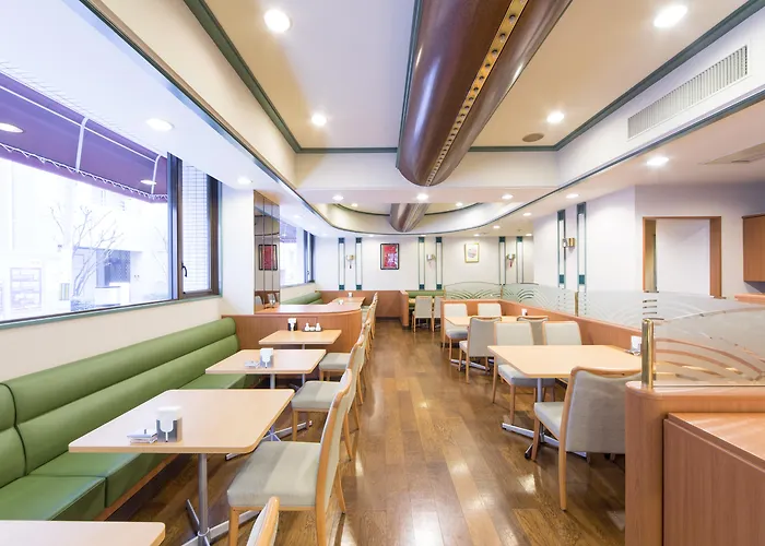 Hotel Sun White Ōsaka